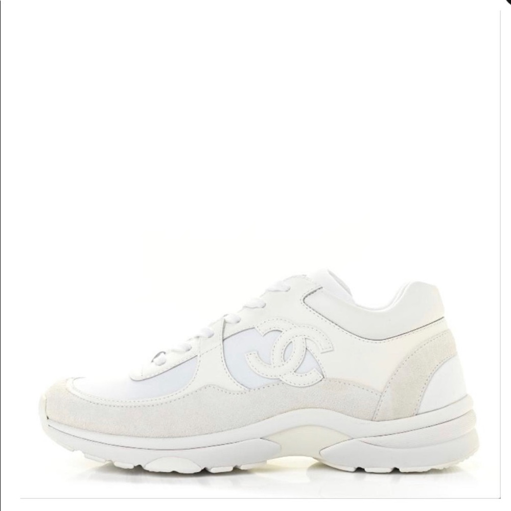 Chanel Sneakers Sz 39.5 👟